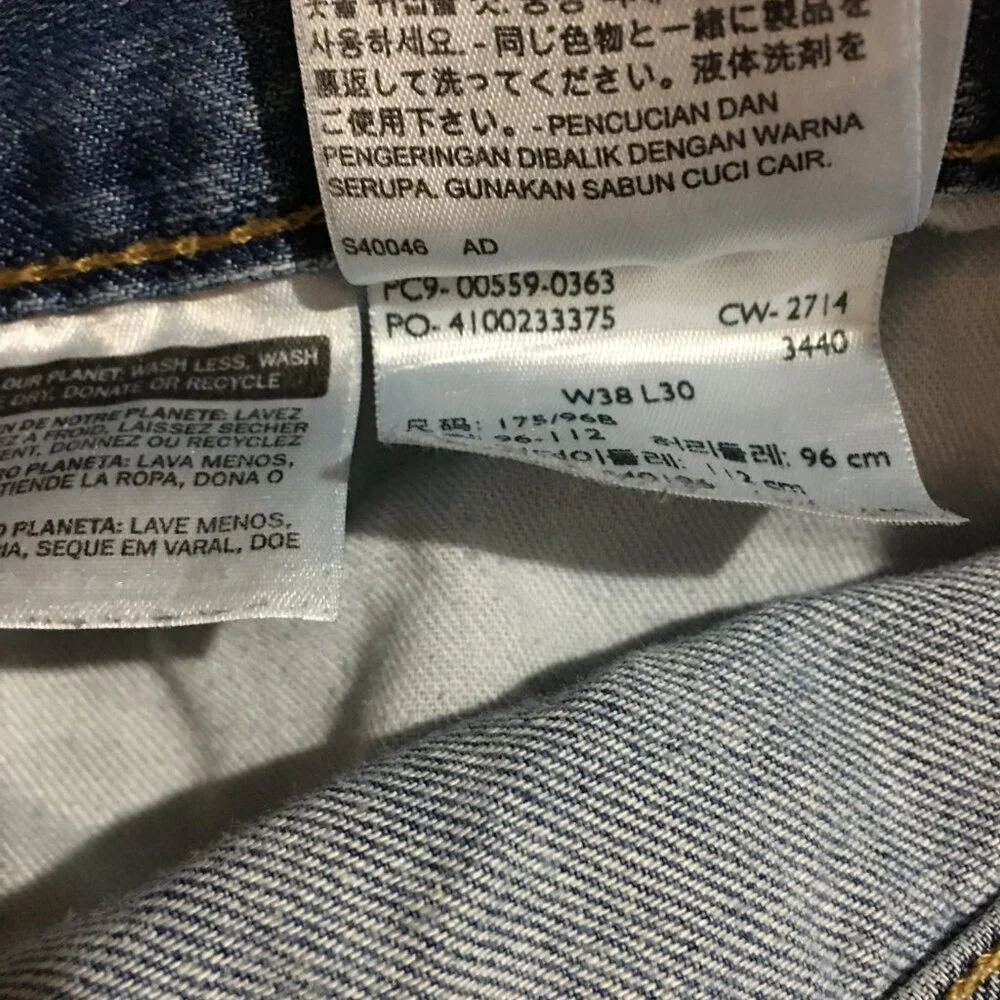 Levi's 559 Relaxed Straight Mens Jeans Size 38x30 Light Wash